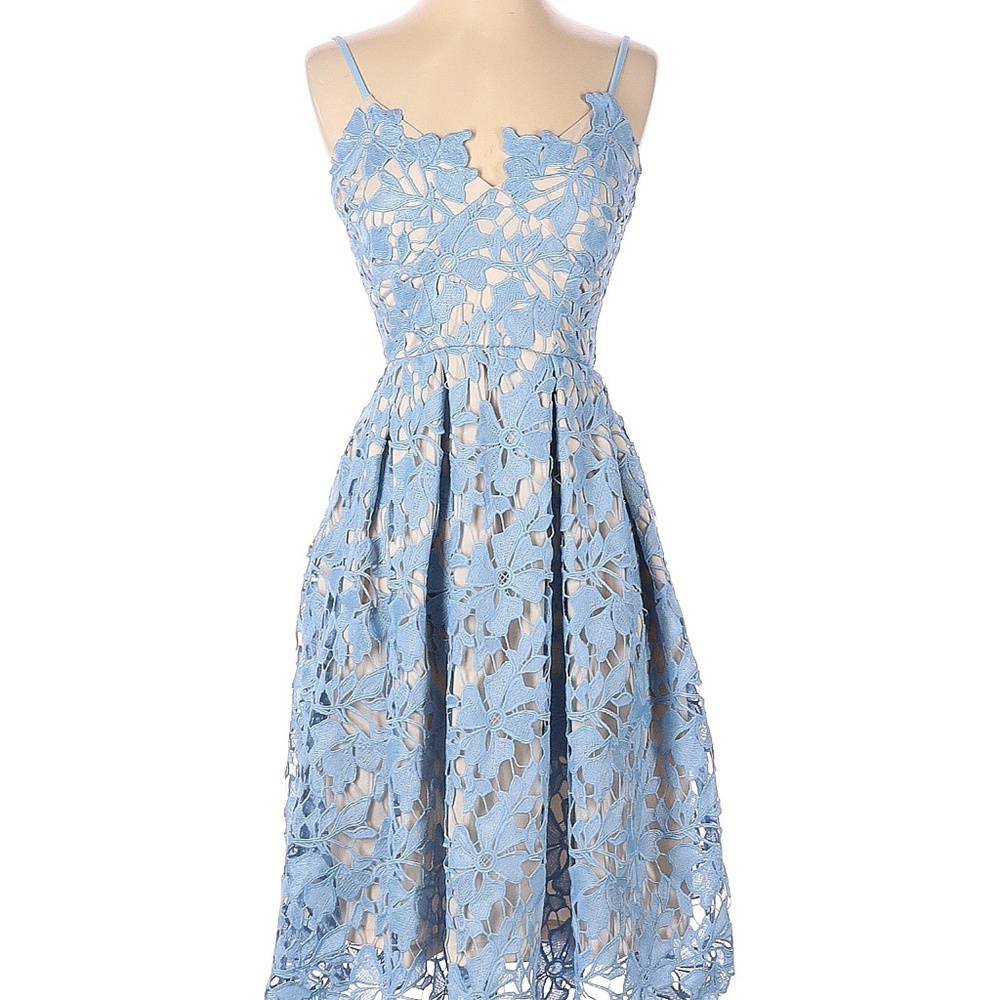 Lulus blue lace dress